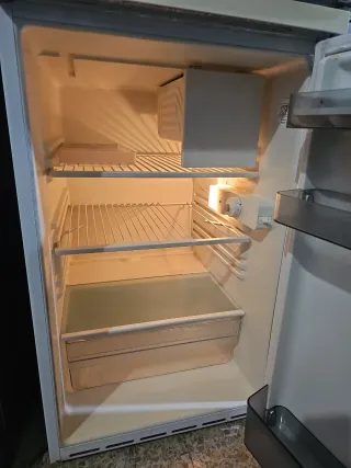 Nevera pequeña Balay