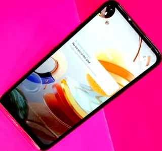 LG K61 128GB 4GB RAM COMO NUEVO