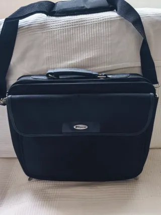Maletín para portátil Targus
