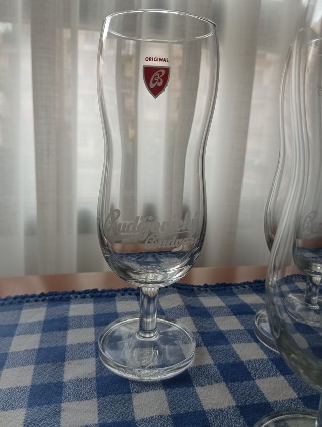 6 Copas Cerveza Budweiser 300ml