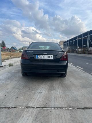 Ford Mondeo 2002