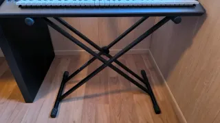 Teclado Yamaha PSR-S670