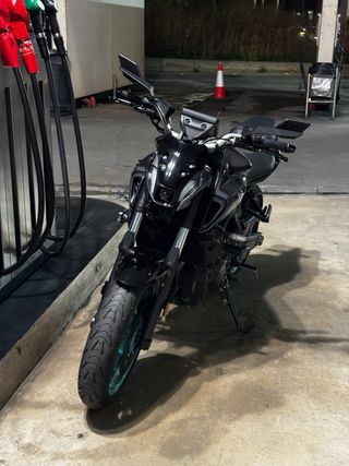 Yamaha MT-07 Negra