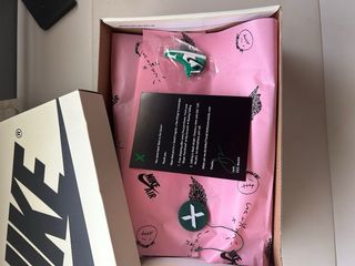 Jordan Travis Scott Negro Blanco