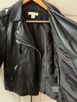 Chaqueta cuero H&M negra