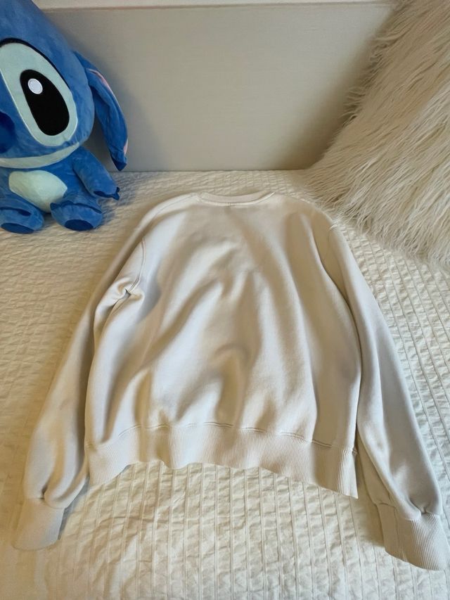 Sudadera blanca básica