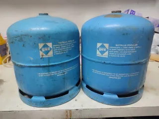 2 Bombonas Camping Gaz vacías 