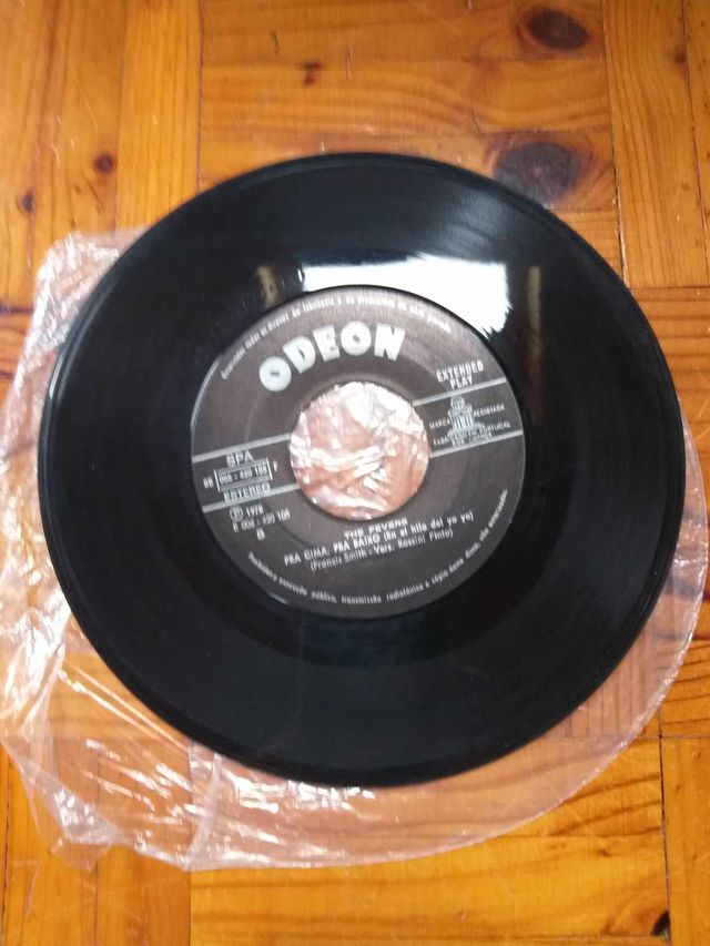 Pack Vinil The Fevers