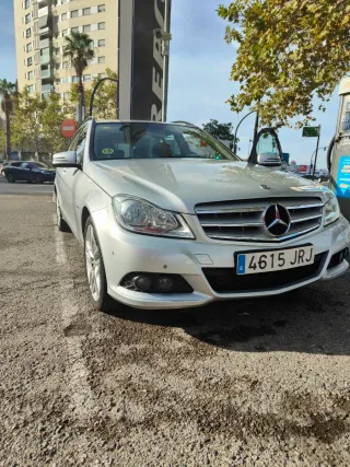 Mercedes-Benz Clase C 2011