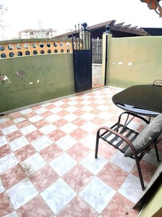 Casa adosada en venta en Los Boliches en Fuengirola