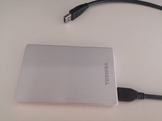 Disco Duro Externo Toshiba 1TB