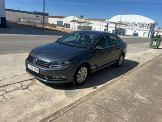 Volkswagen Passat 2011