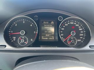 Volkswagen Passat 2011