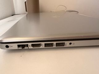 HP Notebook 15-da1009ns Plata