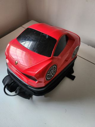 Zaino per bambini rosso a forma di auto