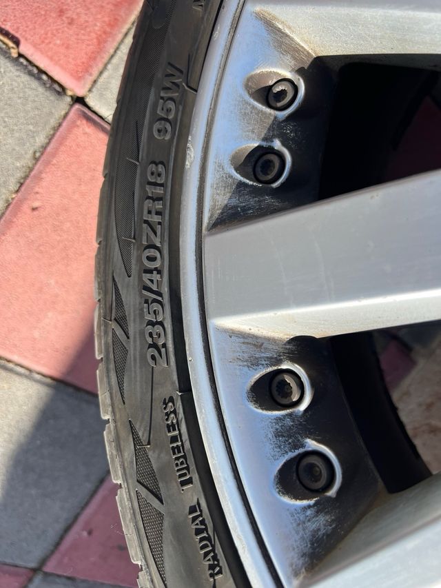 llantas volvo 235/40ZR18