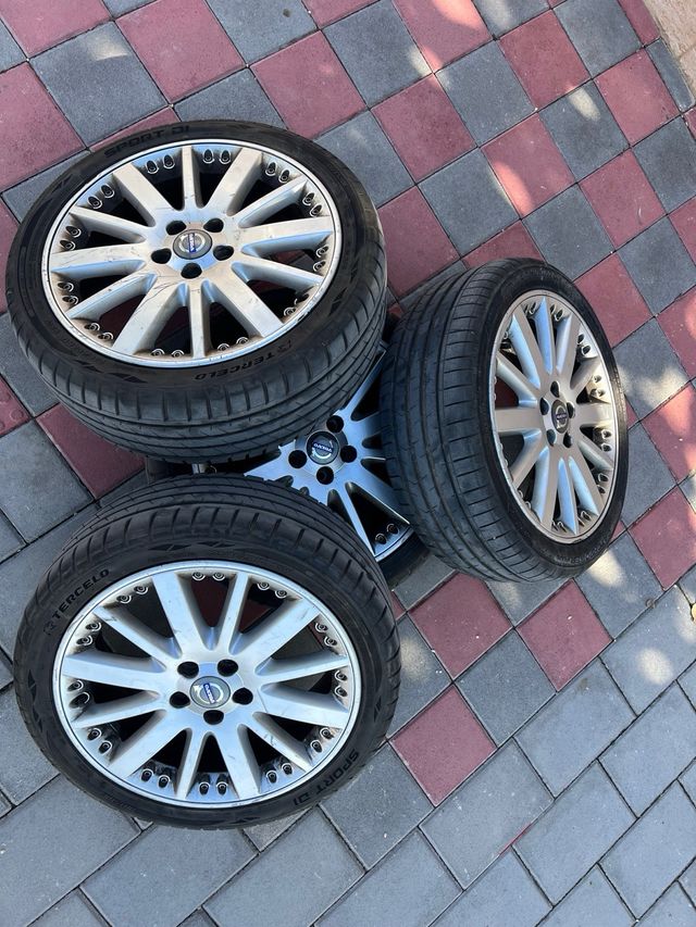llantas volvo 235/40ZR18