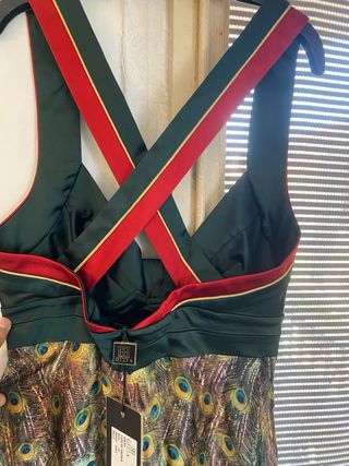 Vestido Gizia estampado pavo real