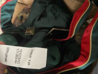 Vestido Gizia estampado pavo real