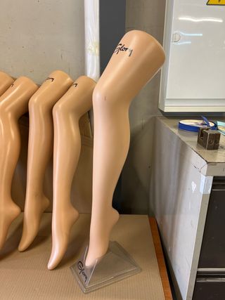 Supporti per gambe per collant (plastica)