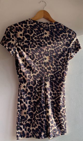 Mono corto nuevo en estampado leopardo