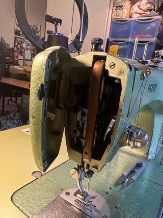 Máquina de coser Refrey 430 Industrial