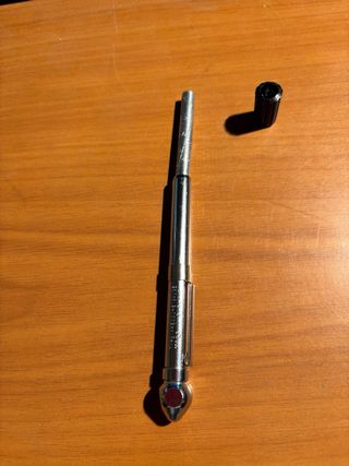 Medidor de presión de neumáticos de bolsillo