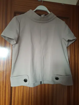 Blusa tergal mujer cuello alto manga corta