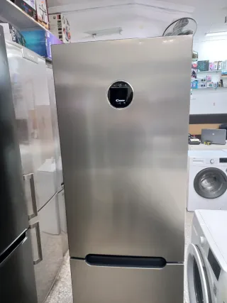 Nevera Candy plateada