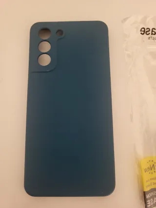 4 custodie per iPhone 16 Pro Max + 1 Samsung S21