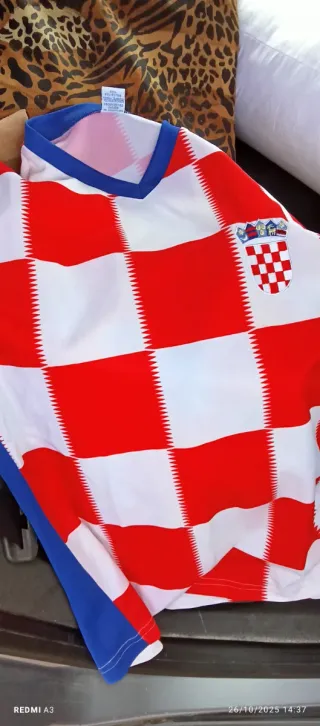 Camiseta de fútbol Kovacic número 8
Selección 