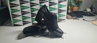 Zapatos de tacón Paula Urban Marrón,  piel y ante.