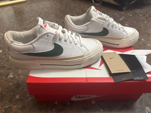 Nike Blancas Verde Talla 38,5 Nuevas