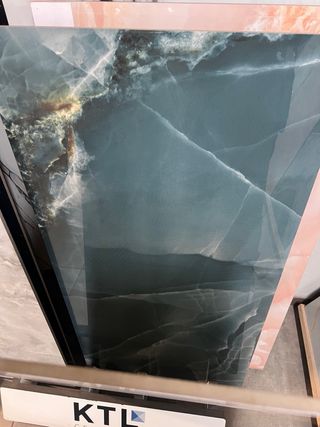 Porcelánico mármol brillo pulido 60x120