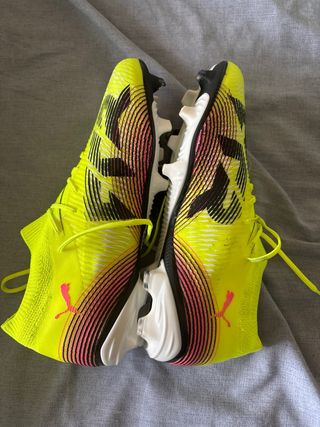 Botas de fútbol Puma 