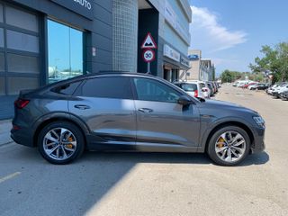 Audi e-tron Sportback Black line 55 quattro