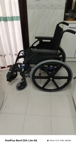 Silla de ruedas plegable