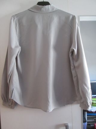 BLUSA GRIS VERDOSO ESEOESE