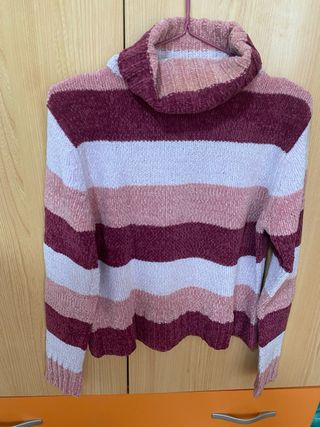 Jersey cuello alto rosa