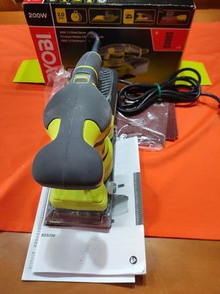 Lijadora Orbital Ryobi RSS200