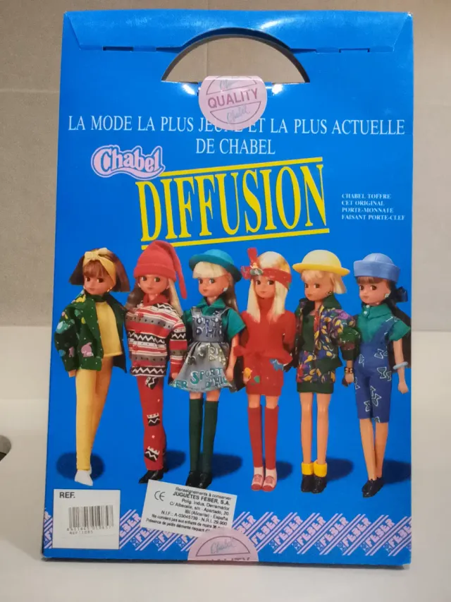 Chabel Diffusion Muñeca y Accesorios. Sin abrir