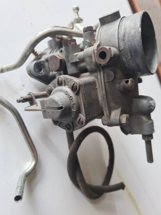 Carburador Solex 
F32
PIBT