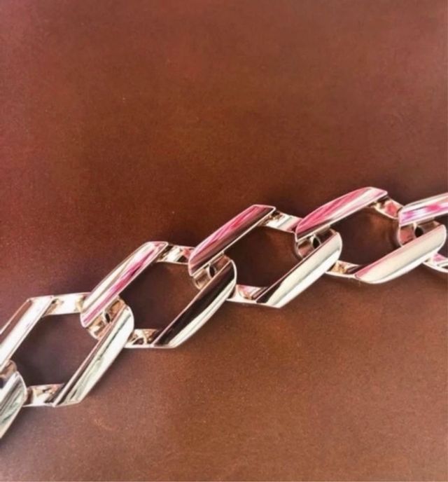 Bolso bandolera piel cadena Zara