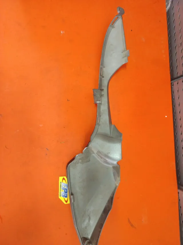 Quilla Izquierda Kymco Superdink 125