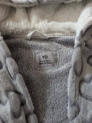 Bata infantil talla 5-6 años