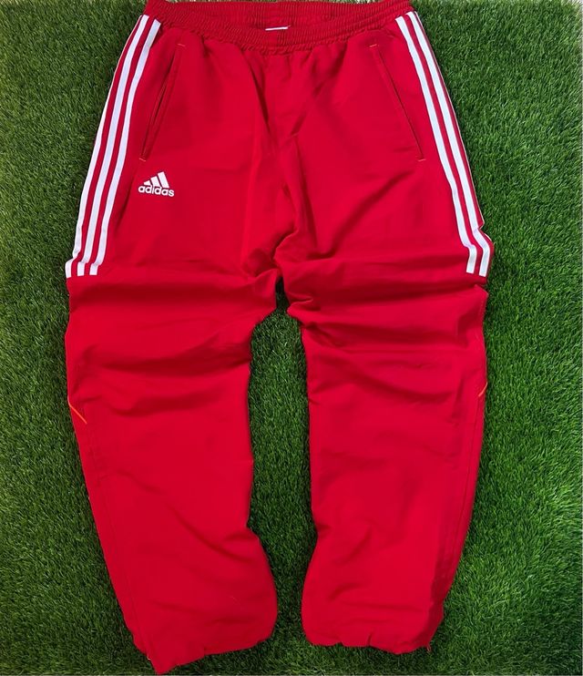 Chándal Adidas Negro y Rojo