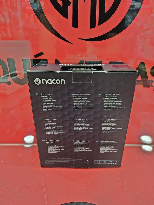 Mando Nacon PS4 Wired Compact Controller, Nuevo.