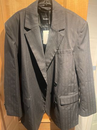 Americana Pull&Bear Raya Gris Oscuro