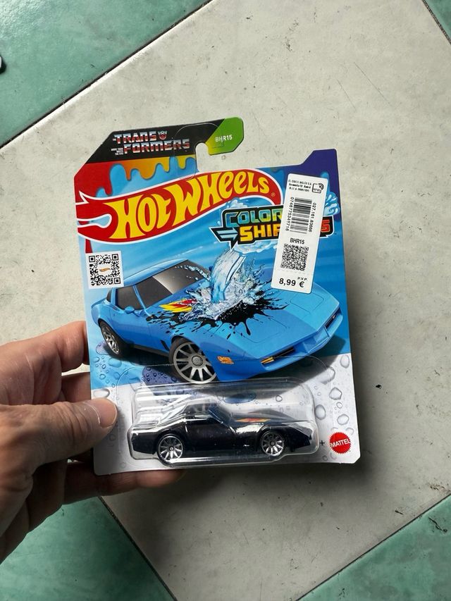 4 Hot Wheels Color Shifters Premium