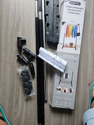 Perchero de pie EMIPRO Negro/Plateado